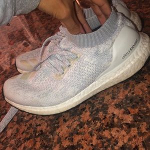 ADIDAS ULTRABOOST UNCAGED SHOES - 8.5 women’s